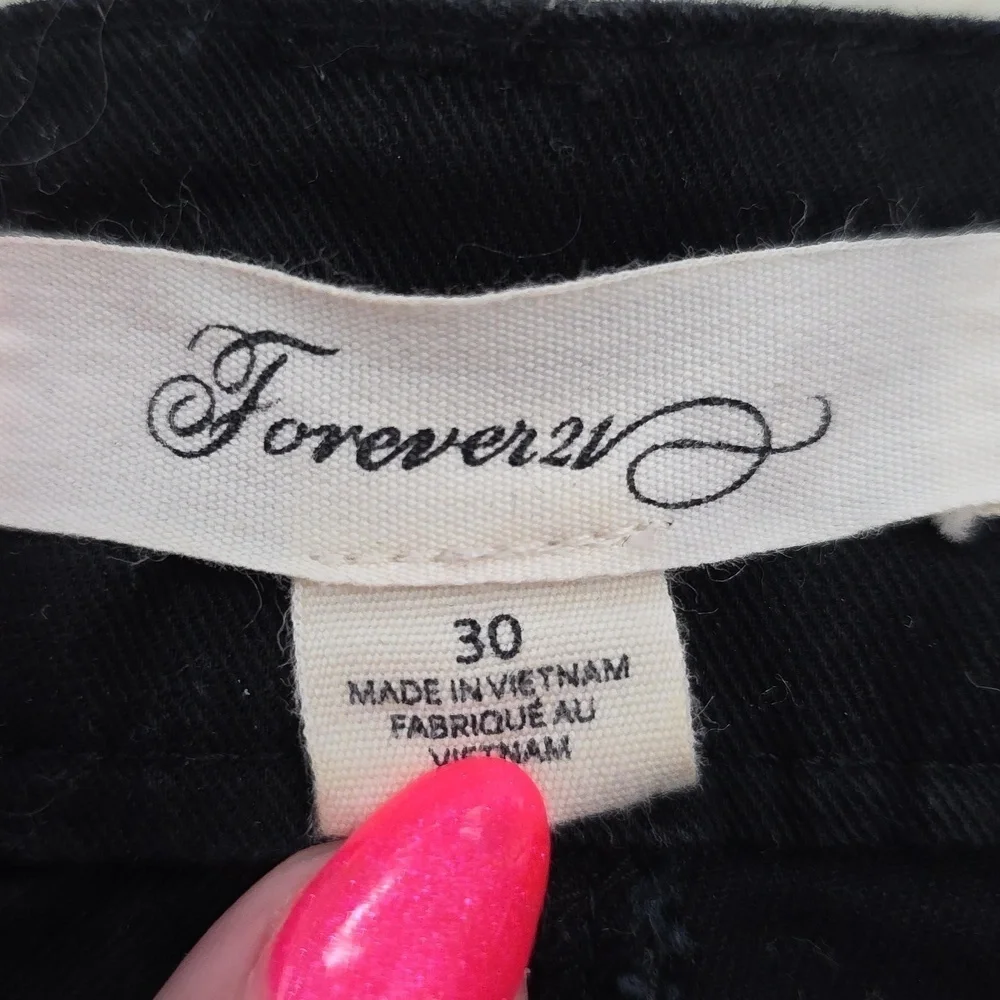Black Jeans Shorts w/Side Zippers